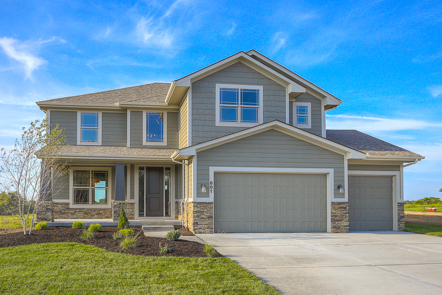 New Home for Sale in Greenwood, MO Woodland Trails Photo Gallery