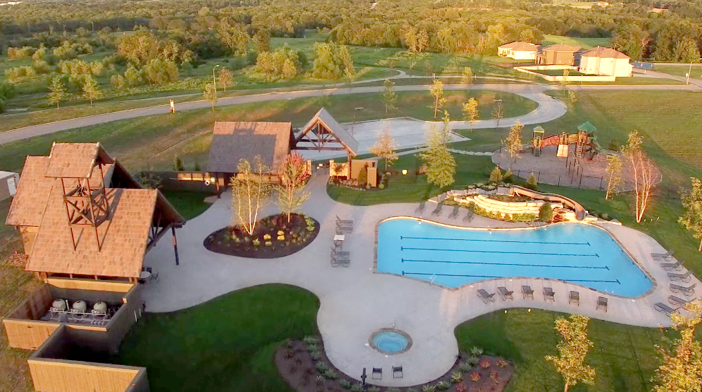 community luxury pool